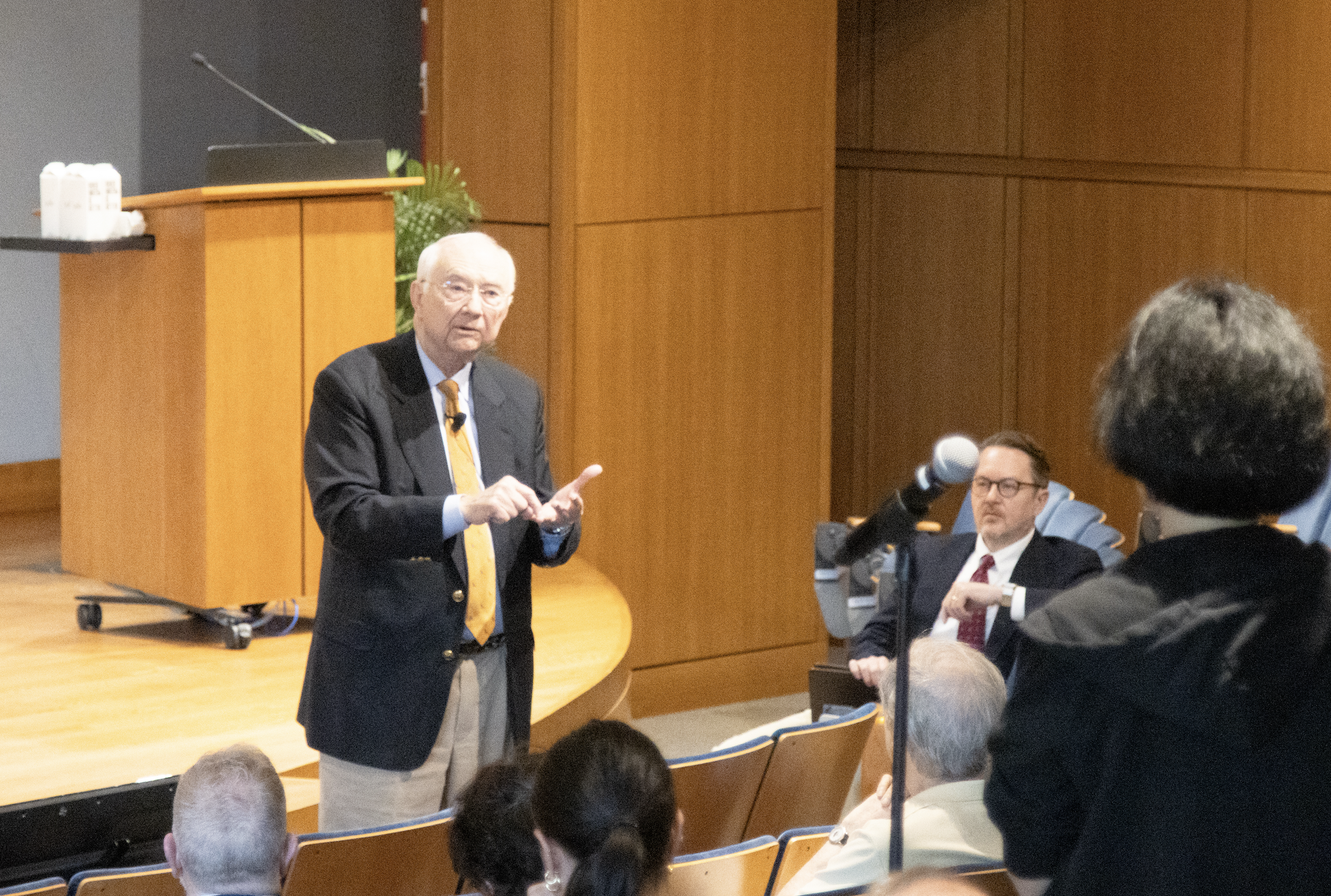 Phil Gramm draws parallels between the Industrial Revolution and the AI boom